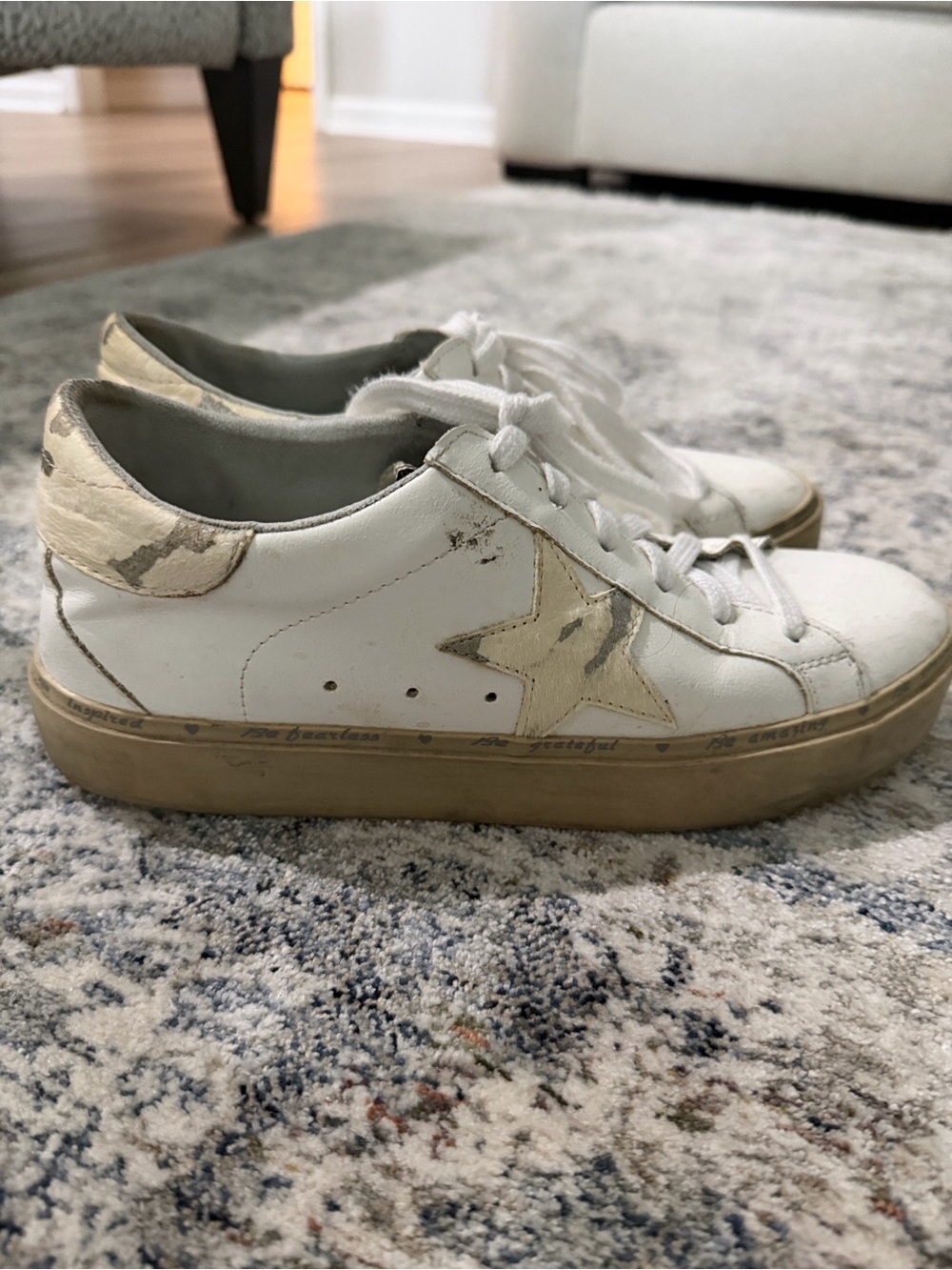 ShuShop White Sneakers with Cream Star Accent